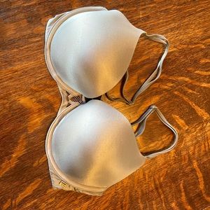 Victoria Secret Bra